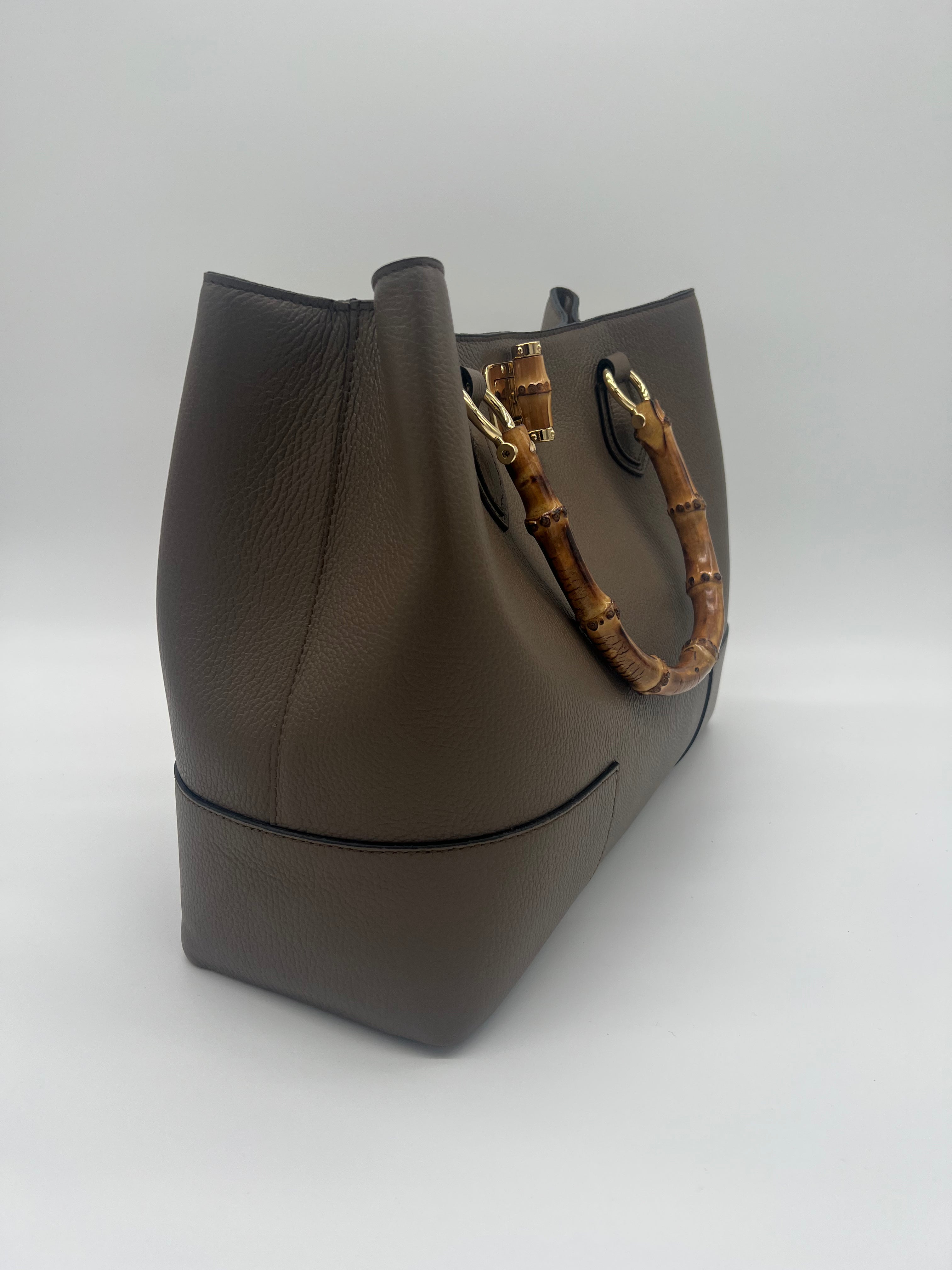The Bella Leather Handbag